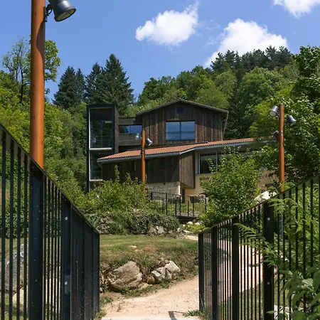 Pensjonat Le Moulin De Nouara 3*