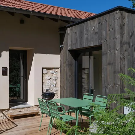Casa de hóspedes Le Moulin De Nouara 3*